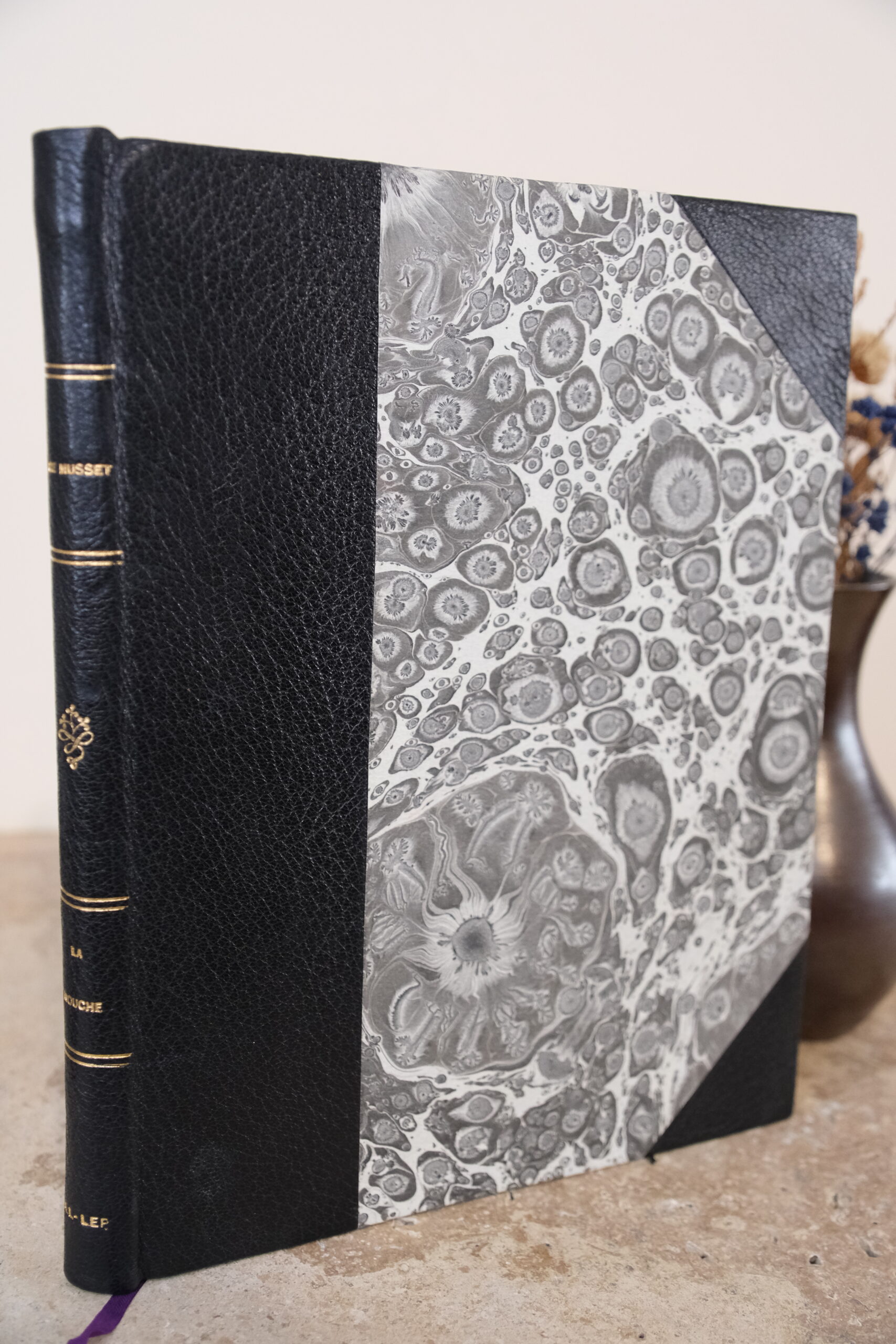 MUSSET (Alfred de), La Mouche.
Paris, Éditions de la couronne, s.d. (circa 1945). – Image 2