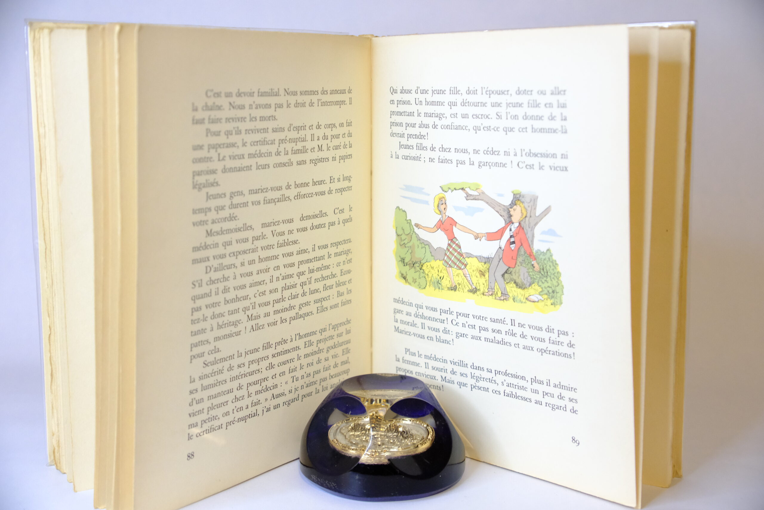 BESANÇON (Julien Dr), Le Visage de la Femme.
S.l, éditions terres latines, s.d. – Image 3