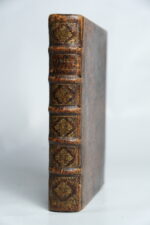 POISSEVIN (Jean-Baptiste), Discours de la vie de Saint Charles Borromée. Bordeaux, Simon Millanges, 1611.