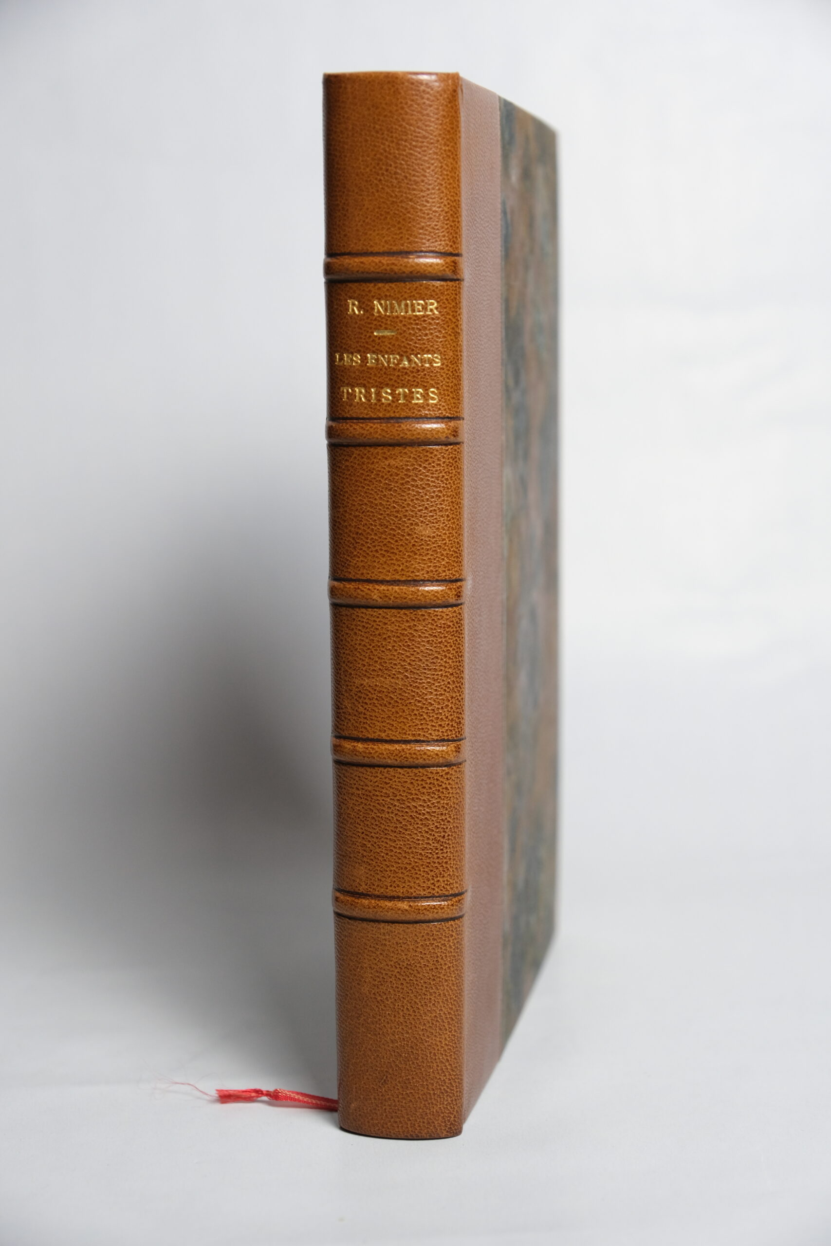 NIMIER (Roger), Les Enfants Tristes. Paris, Gallimard, 1951.