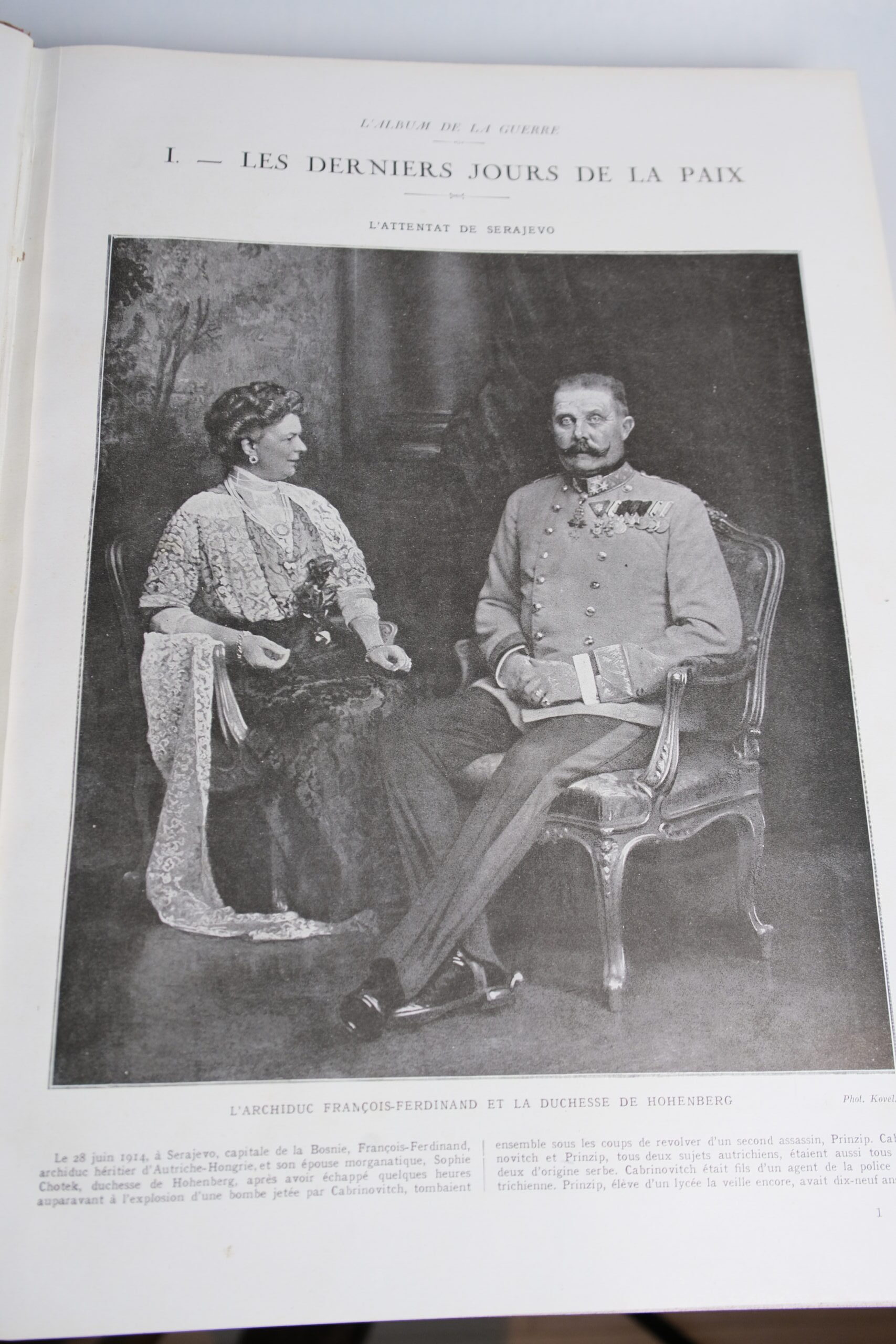 L’Album de la Guerre (1914-1919). Histoire photographique et documentaire reconstituée à l’aide de clichés et de dessins de 1914 à 1921. Paris, l’Illustration, 1922. – Image 3