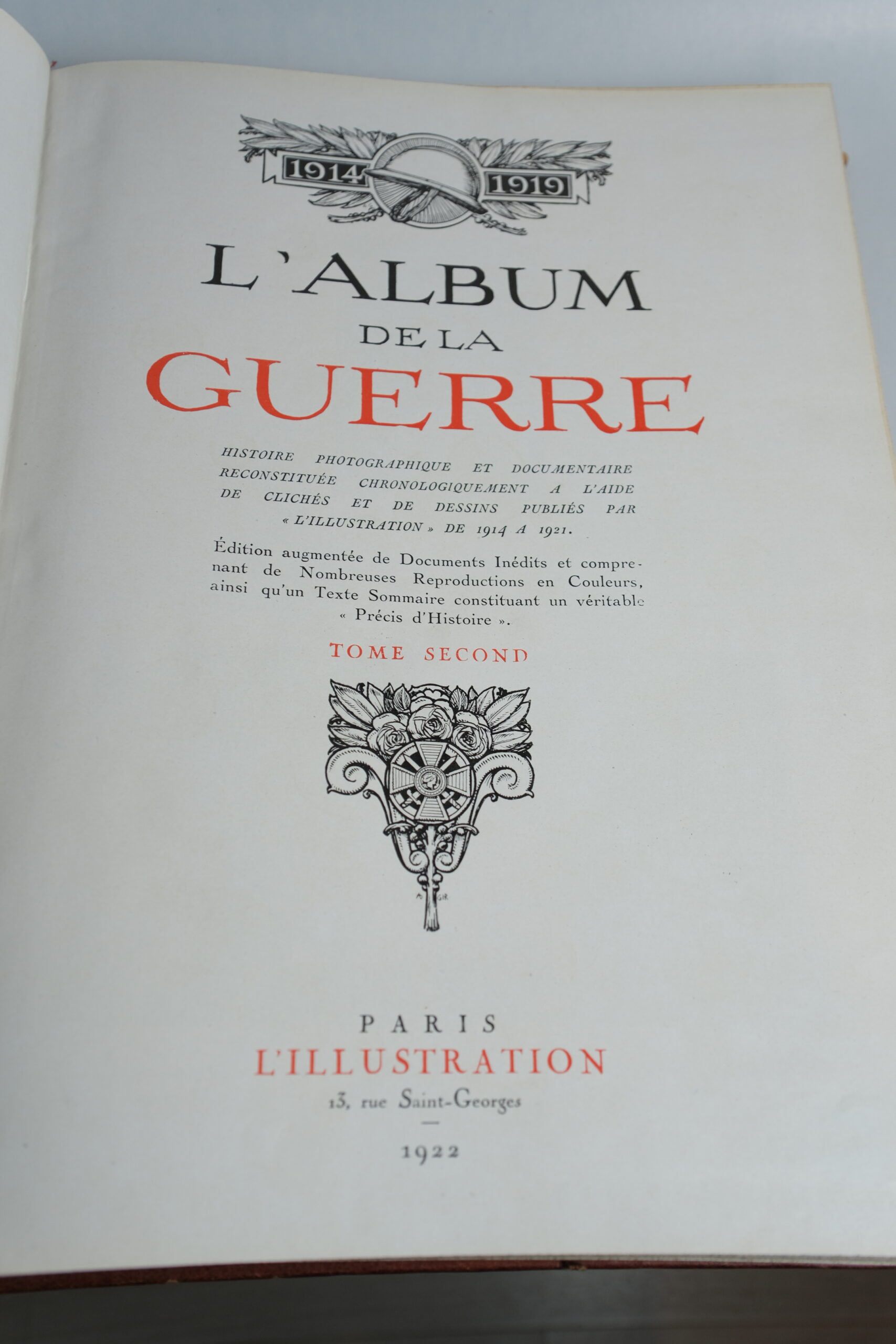 L’Album de la Guerre (1914-1919). Histoire photographique et documentaire reconstituée à l’aide de clichés et de dessins de 1914 à 1921. Paris, l’Illustration, 1922. – Image 11