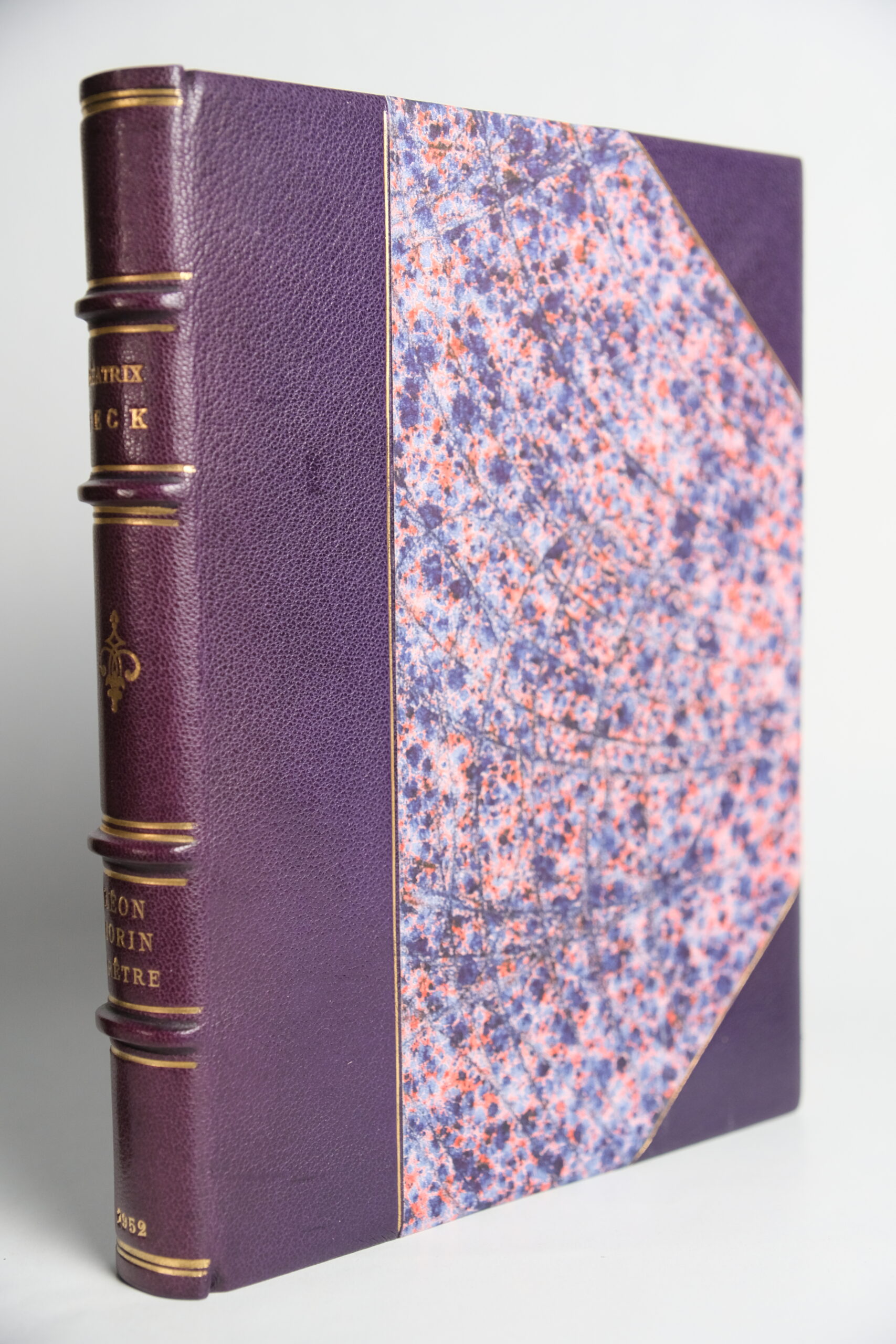 BECK (Béatrix), Léon Morin Prêtre. Monaco, Editions de l’imprimerie nationale de Monaco, 1954. – Image 2