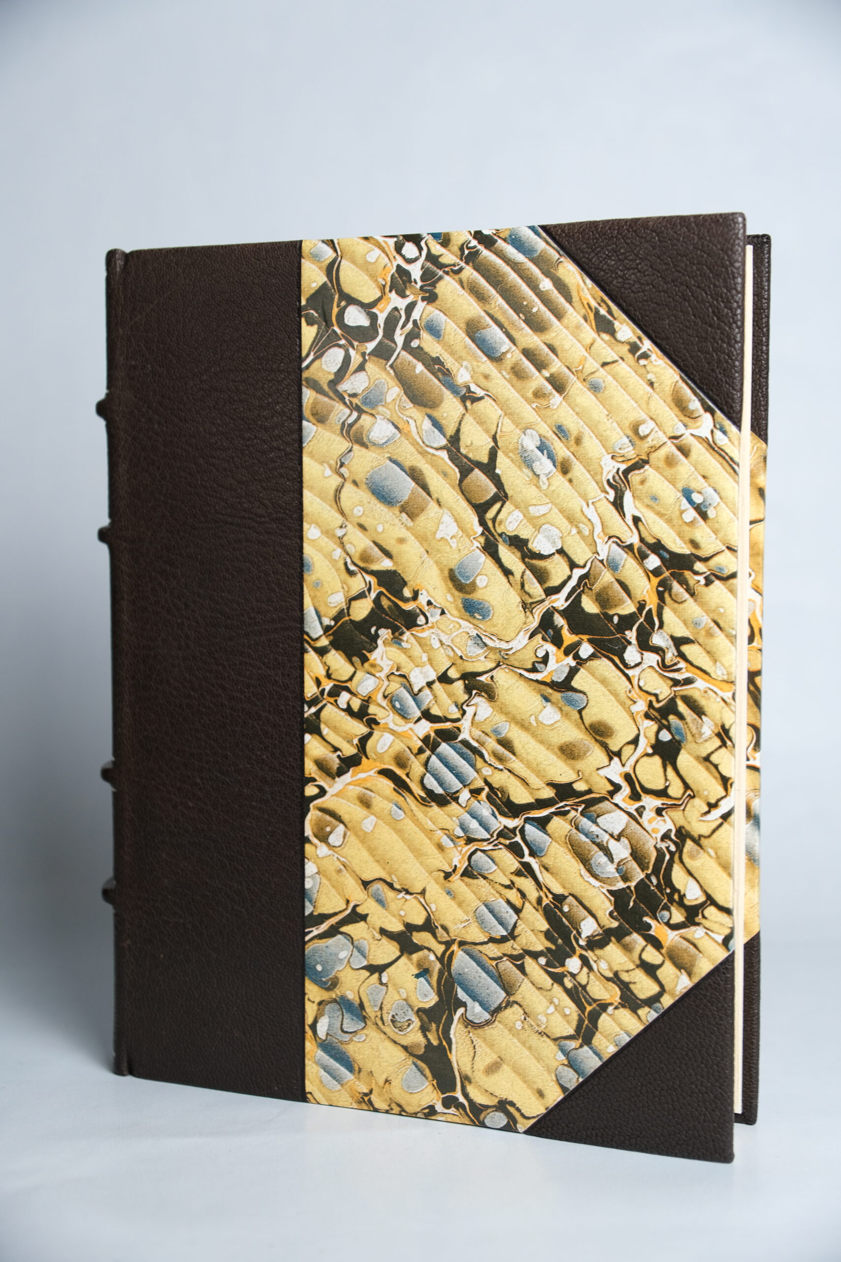 TROYAT (Henri), L’Araignée. Monaco, Imprimerie nationale, 1952. – Image 4